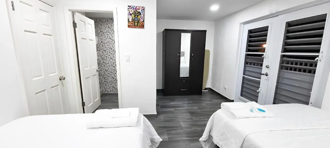 Modern Townhouse In Jolly Harbour North Finger Villa