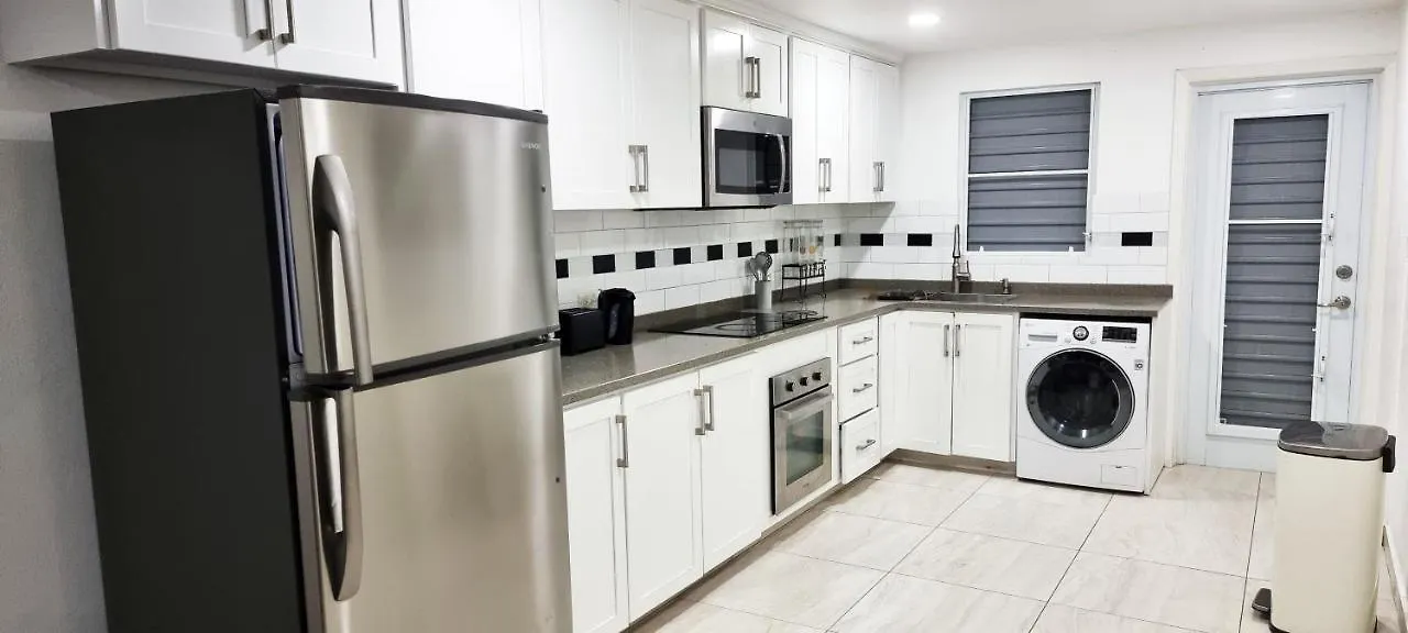 Modern Townhouse In Jolly Harbour North Finger Villa